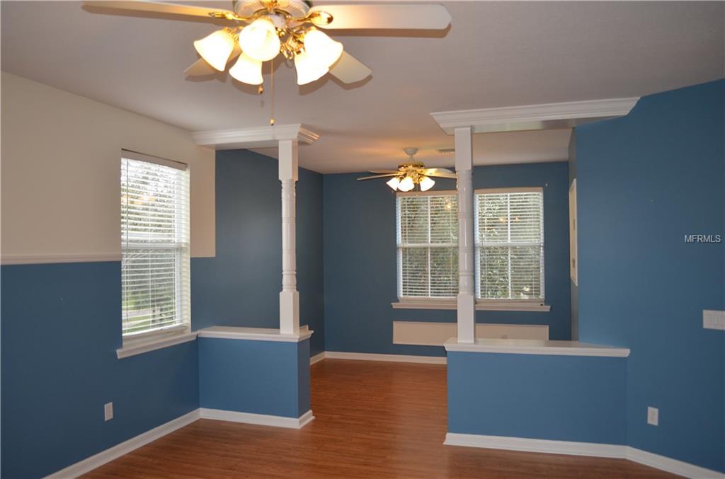 214 WESTCOTT COURT, DELAND, Florida 32724, 3 Bedrooms Bedrooms, 9 Rooms Rooms,3 BathroomsBathrooms,Residential,For sale,WESTCOTT,O5530191