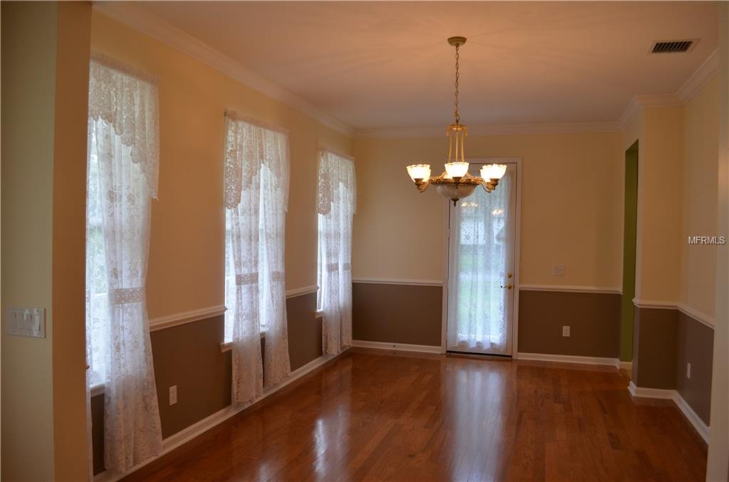 214 WESTCOTT COURT, DELAND, Florida 32724, 3 Bedrooms Bedrooms, 9 Rooms Rooms,3 BathroomsBathrooms,Residential,For sale,WESTCOTT,O5530191