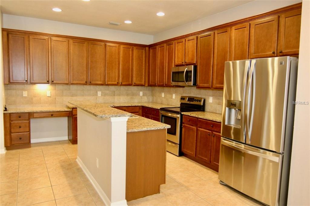 4515 FIELDVIEW CIRCLE, ZEPHYRHILLS, Florida 33545, 4 Bedrooms Bedrooms, 4 Rooms Rooms,3 BathroomsBathrooms,Residential,For sale,FIELDVIEW,T2904949