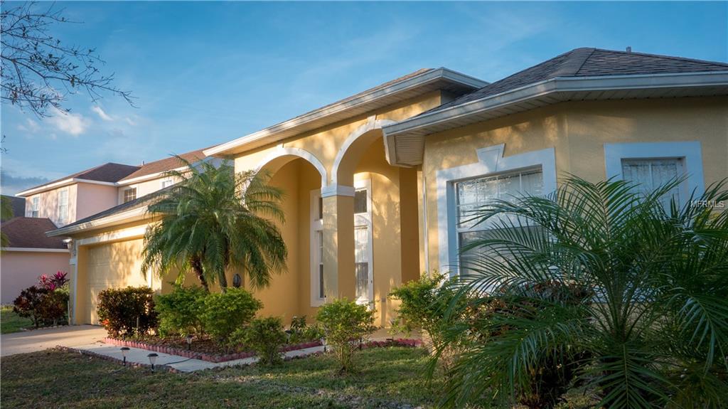 4209 LUGANO COURT, KISSIMMEE, Florida 34746, 4 Bedrooms Bedrooms, 8 Rooms Rooms,2 BathroomsBathrooms,Residential,For sale,LUGANO,O5551954