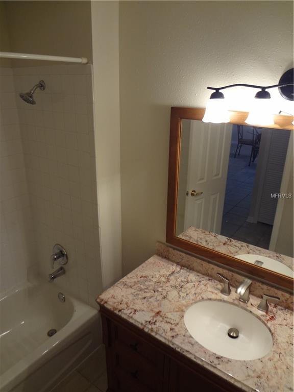 1817 PARAKEET WAY, SARASOTA, Florida 34232, 2 Bedrooms Bedrooms, 5 Rooms Rooms,2 BathroomsBathrooms,Residential,For sale,PARAKEET,A4205404