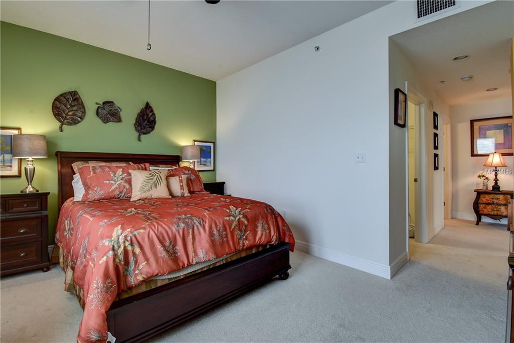 628 CLEVELAND STREET, CLEARWATER, Florida 33755, 1 Bedroom Bedrooms, 4 Rooms Rooms,2 BathroomsBathrooms,Residential,For sale,CLEVELAND,U7844666