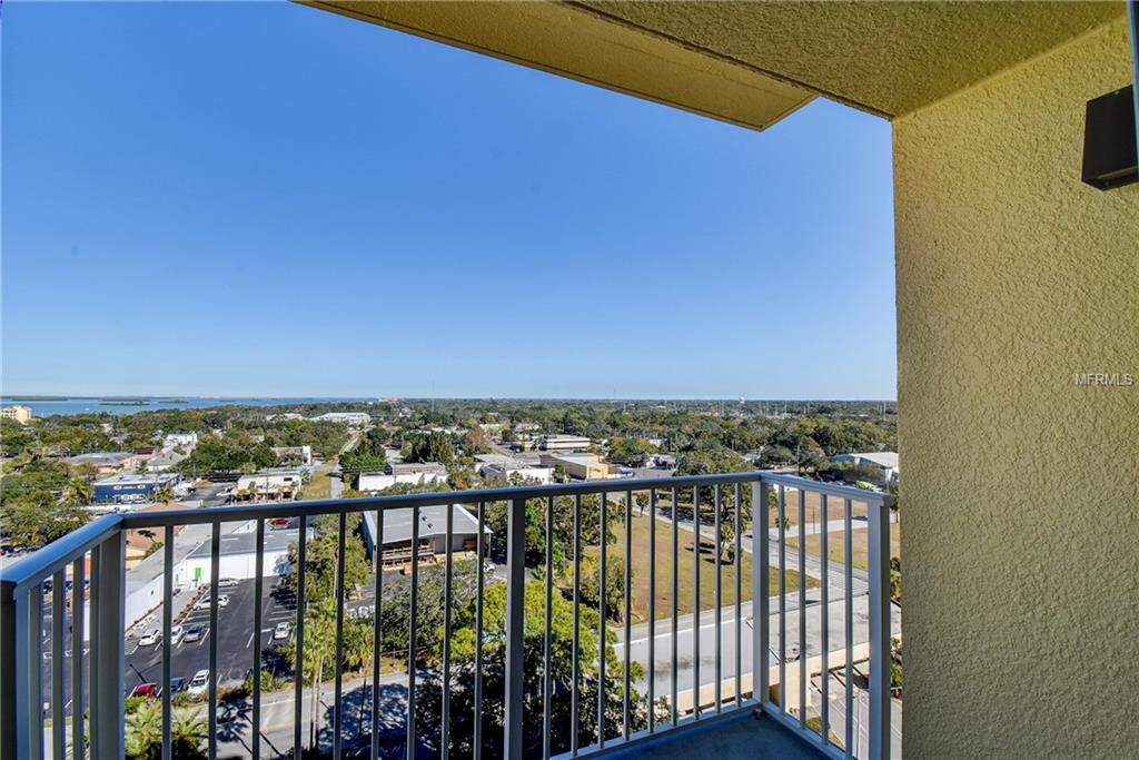 628 CLEVELAND STREET, CLEARWATER, Florida 33755, 1 Bedroom Bedrooms, 4 Rooms Rooms,2 BathroomsBathrooms,Residential,For sale,CLEVELAND,U7844666