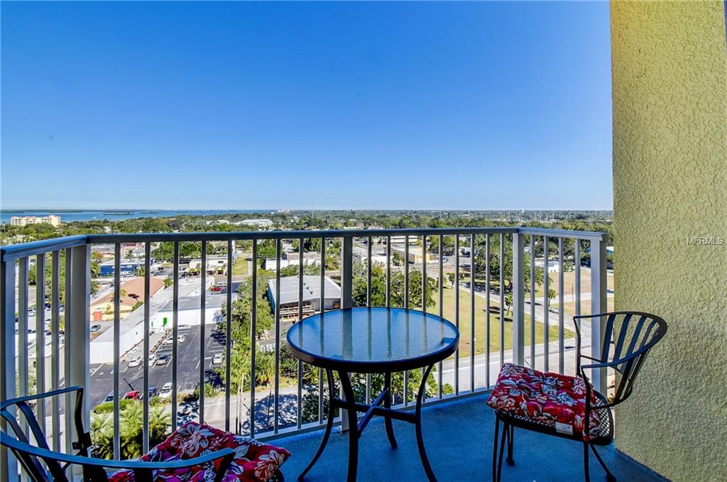 628 CLEVELAND STREET, CLEARWATER, Florida 33755, 1 Bedroom Bedrooms, 4 Rooms Rooms,2 BathroomsBathrooms,Residential,For sale,CLEVELAND,U7844666