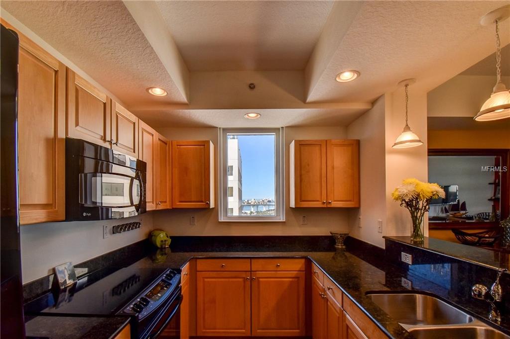 628 CLEVELAND STREET, CLEARWATER, Florida 33755, 1 Bedroom Bedrooms, 4 Rooms Rooms,2 BathroomsBathrooms,Residential,For sale,CLEVELAND,U7844666