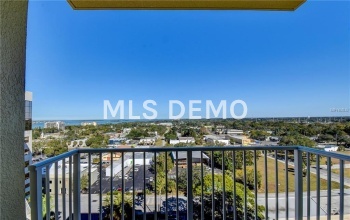 628 CLEVELAND STREET, CLEARWATER, Florida 33755, 1 Bedroom Bedrooms, 4 Rooms Rooms,2 BathroomsBathrooms,Residential,For sale,CLEVELAND,U7844666