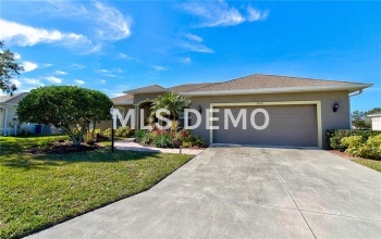 2260 VINTAGE STREET, SARASOTA, Florida 34240, 3 Bedrooms Bedrooms, 7 Rooms Rooms,2 BathroomsBathrooms,Residential,For sale,VINTAGE,A4208579