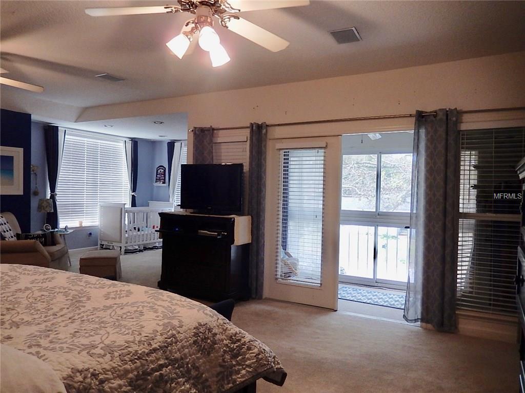 1821 LAKEVIEW ROAD, CLEARWATER, Florida 33764, 4 Bedrooms Bedrooms, 8 Rooms Rooms,3 BathroomsBathrooms,Residential,For sale,LAKEVIEW,U7846452