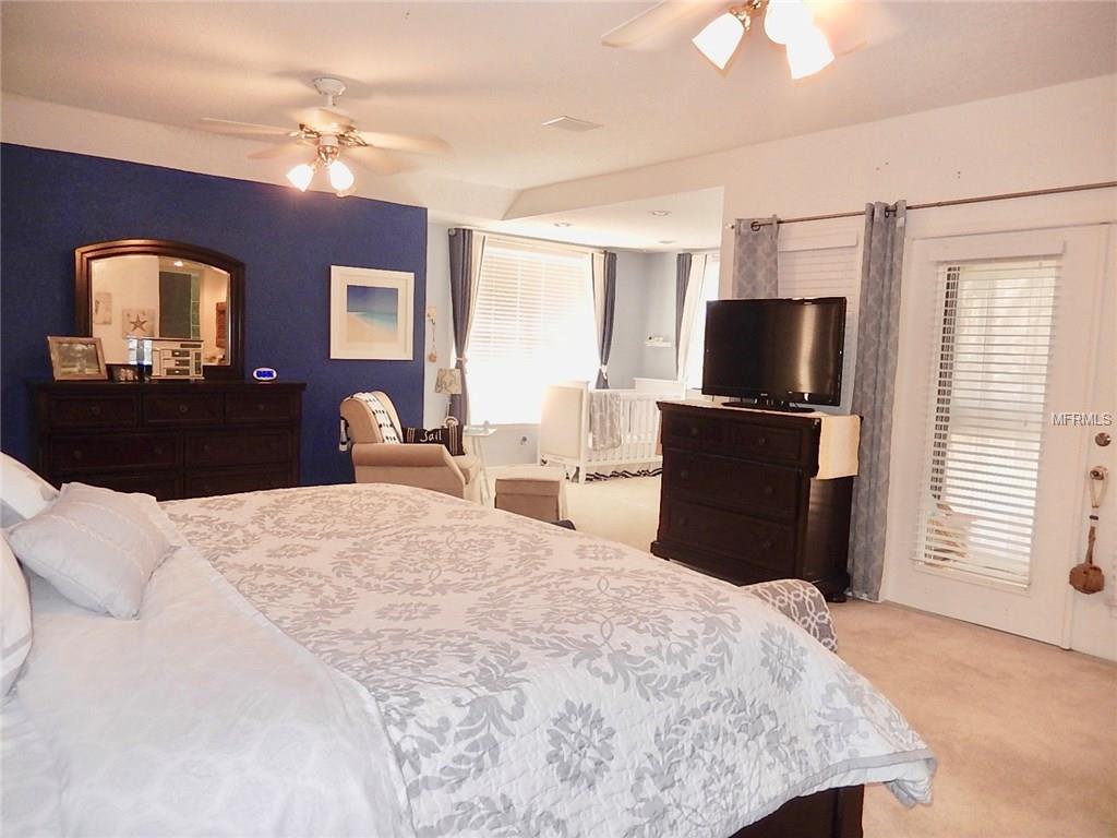 1821 LAKEVIEW ROAD, CLEARWATER, Florida 33764, 4 Bedrooms Bedrooms, 8 Rooms Rooms,3 BathroomsBathrooms,Residential,For sale,LAKEVIEW,U7846452