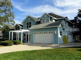 1821 LAKEVIEW ROAD, CLEARWATER, Florida 33764, 4 Bedrooms Bedrooms, 8 Rooms Rooms,3 BathroomsBathrooms,Residential,For sale,LAKEVIEW,U7846452