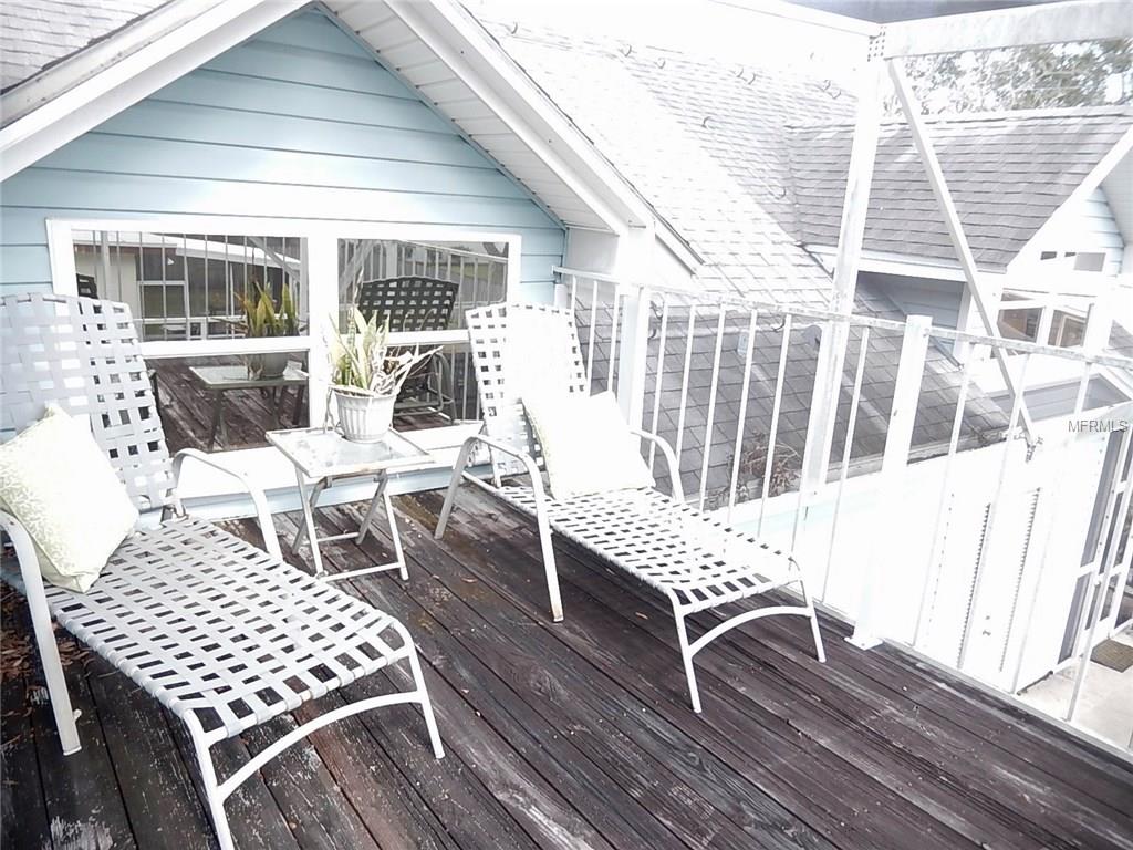 1821 LAKEVIEW ROAD, CLEARWATER, Florida 33764, 4 Bedrooms Bedrooms, 8 Rooms Rooms,3 BathroomsBathrooms,Residential,For sale,LAKEVIEW,U7846452