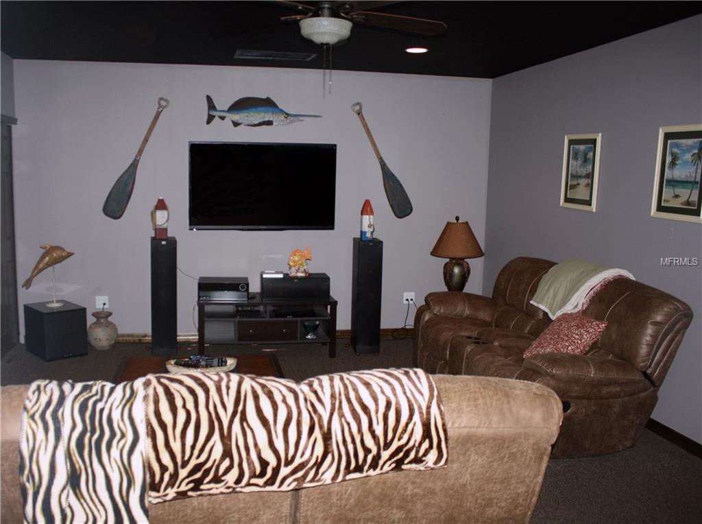 7106 SOUTHGATE COURT, SARASOTA, Florida 34243, 4 Bedrooms Bedrooms, 5 Rooms Rooms,2 BathroomsBathrooms,Residential,For sale,SOUTHGATE,A4209194