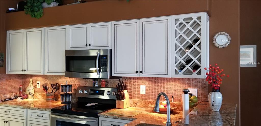 7106 SOUTHGATE COURT, SARASOTA, Florida 34243, 4 Bedrooms Bedrooms, 5 Rooms Rooms,2 BathroomsBathrooms,Residential,For sale,SOUTHGATE,A4209194