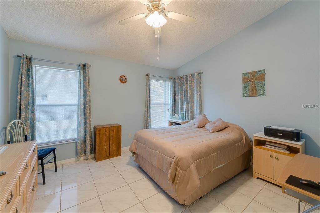 9142 DUBOIS BOULEVARD, ORLANDO, Florida 32825, 2 Bedrooms Bedrooms, 5 Rooms Rooms,2 BathroomsBathrooms,Residential,For sale,DUBOIS,O5561176