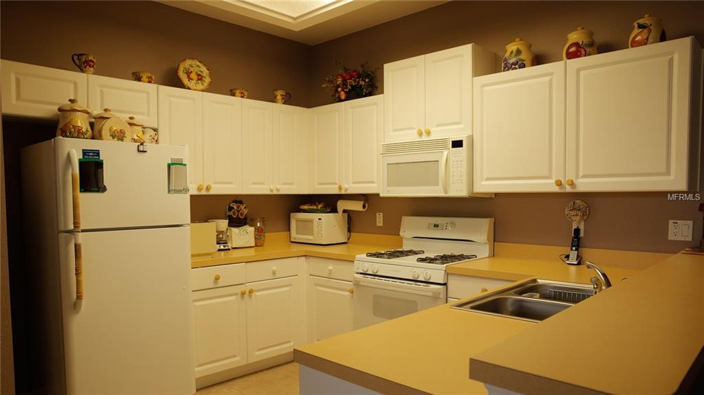 3858 FALLSCREST CIRCLE, CLERMONT, Florida 34711, 3 Bedrooms Bedrooms, 6 Rooms Rooms,2 BathroomsBathrooms,Residential,For sale,FALLSCREST,O5530214