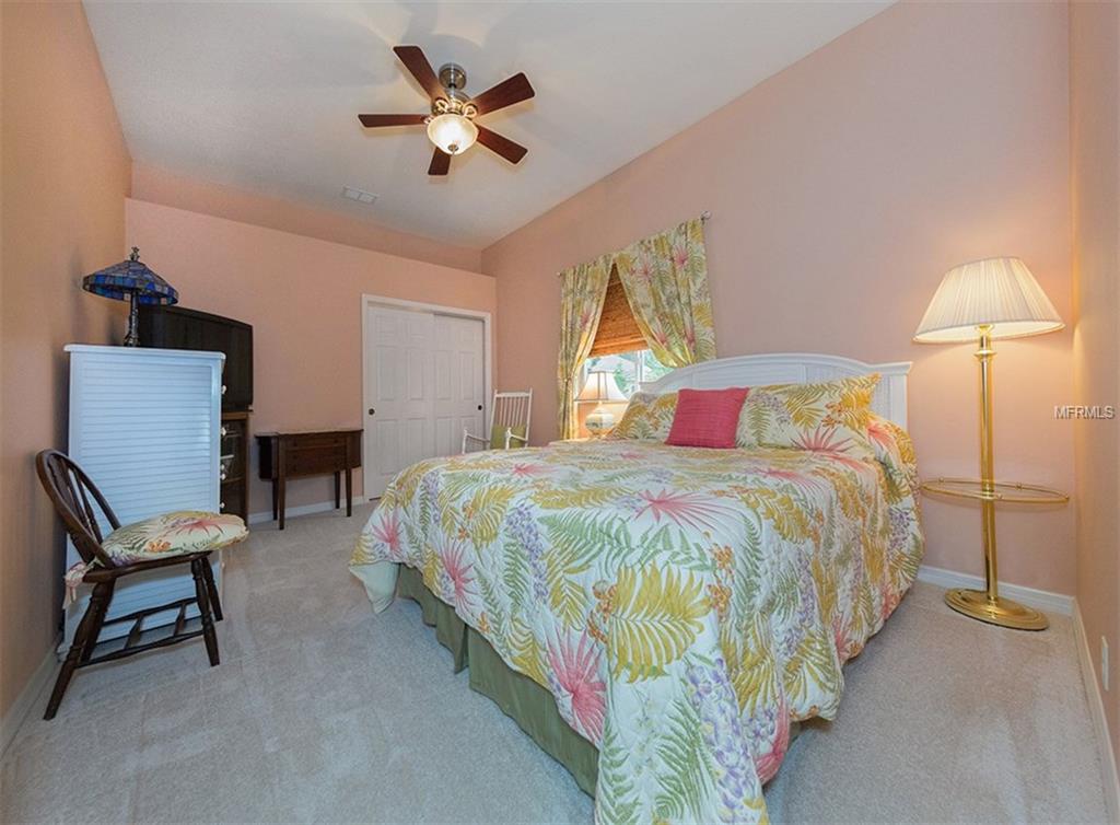 832 AMARYLLIS LANE, VENICE, Florida 34292, 4 Bedrooms Bedrooms, 9 Rooms Rooms,3 BathroomsBathrooms,Residential,For sale,AMARYLLIS,N5914631