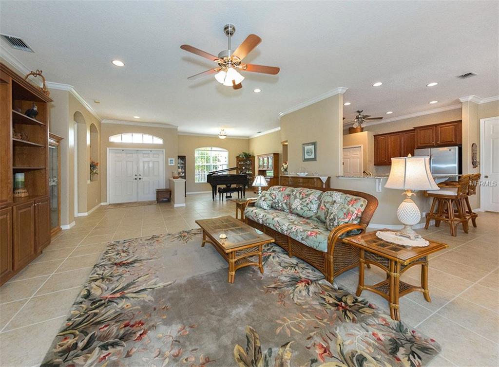 832 AMARYLLIS LANE, VENICE, Florida 34292, 4 Bedrooms Bedrooms, 9 Rooms Rooms,3 BathroomsBathrooms,Residential,For sale,AMARYLLIS,N5914631