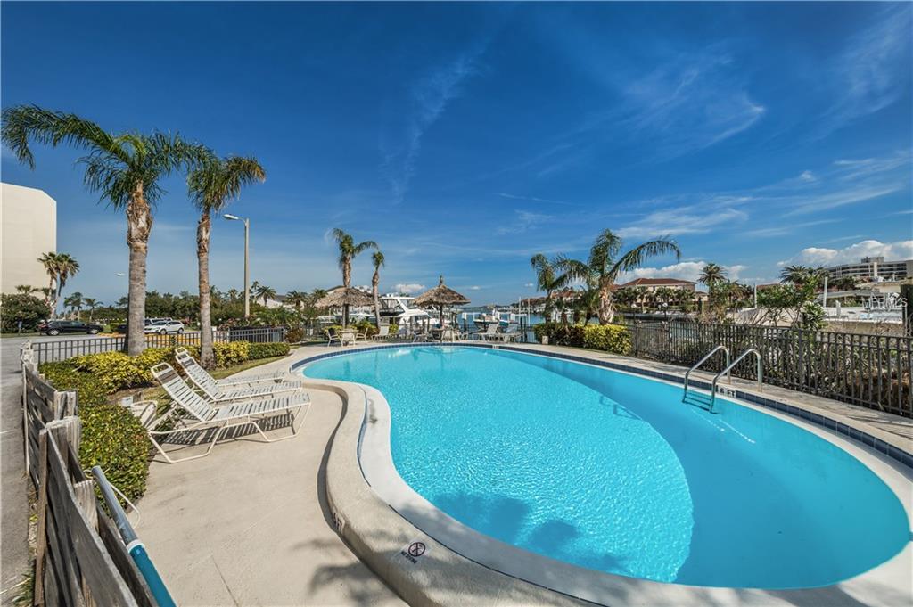 1591 GULF BOULEVARD, CLEARWATER BEACH, Florida 33767, 2 Bedrooms Bedrooms, 5 Rooms Rooms,2 BathroomsBathrooms,Residential,For sale,GULF,U7837478
