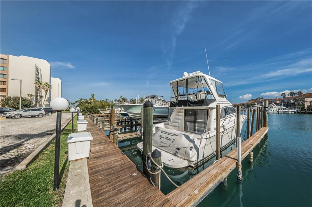 1591 GULF BOULEVARD, CLEARWATER BEACH, Florida 33767, 2 Bedrooms Bedrooms, 5 Rooms Rooms,2 BathroomsBathrooms,Residential,For sale,GULF,U7837478