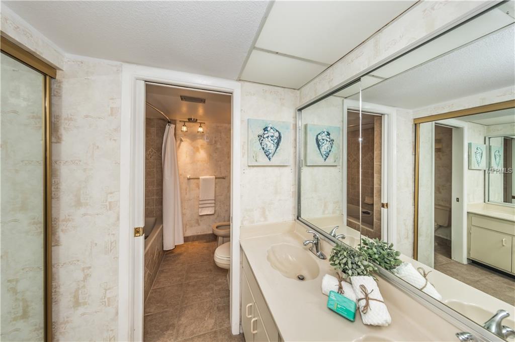 1591 GULF BOULEVARD, CLEARWATER BEACH, Florida 33767, 2 Bedrooms Bedrooms, 5 Rooms Rooms,2 BathroomsBathrooms,Residential,For sale,GULF,U7837478