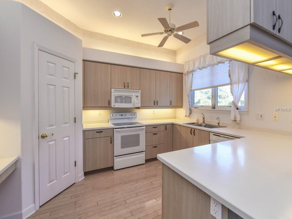 7838 ALLEN ROBERTSON PLACE, SARASOTA, Florida 34240, 2 Bedrooms Bedrooms, 8 Rooms Rooms,2 BathroomsBathrooms,Residential,For sale,ALLEN ROBERTSON,A4202144