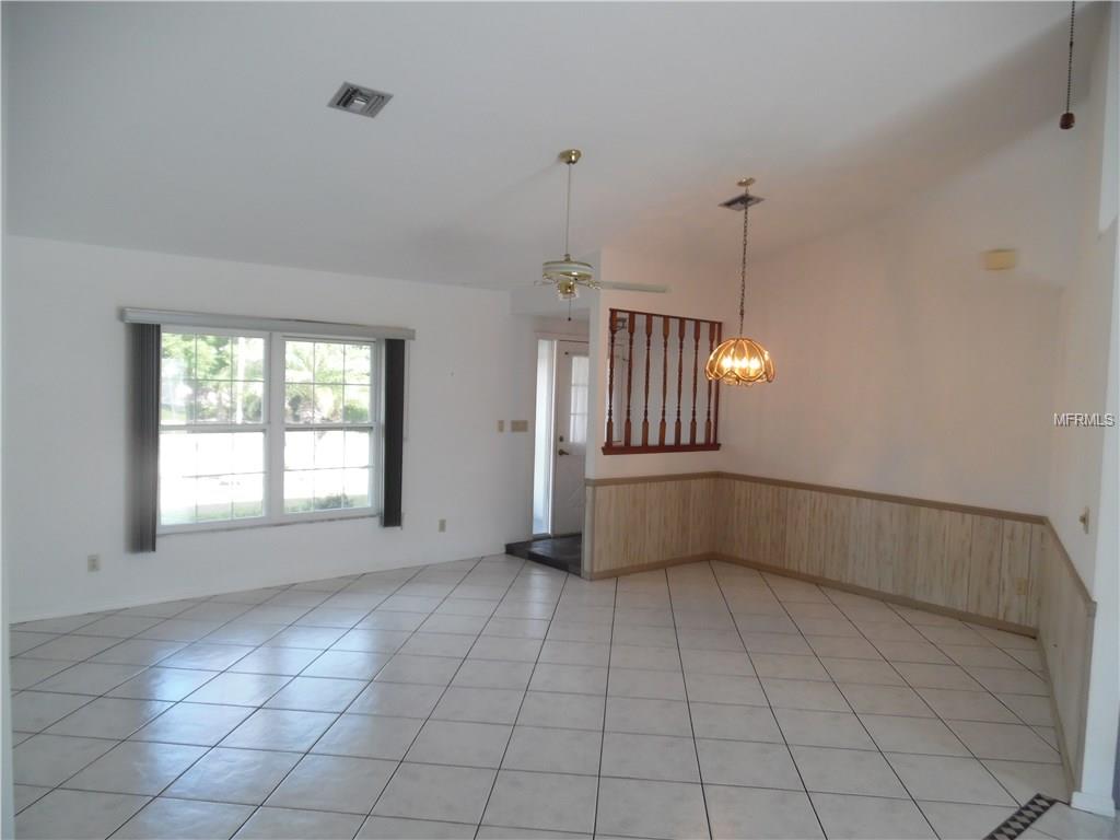 441 BAYNARD DRIVE, VENICE, Florida 34285, 3 Bedrooms Bedrooms, 10 Rooms Rooms,2 BathroomsBathrooms,Residential,For sale,BAYNARD,N5915507