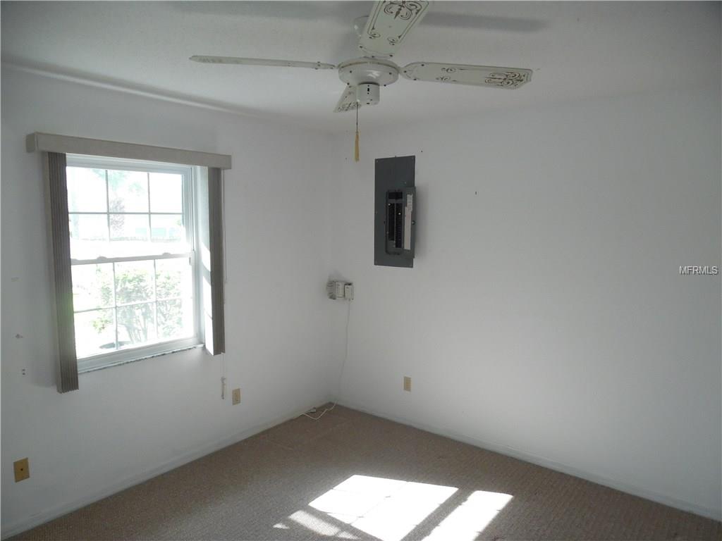 441 BAYNARD DRIVE, VENICE, Florida 34285, 3 Bedrooms Bedrooms, 10 Rooms Rooms,2 BathroomsBathrooms,Residential,For sale,BAYNARD,N5915507