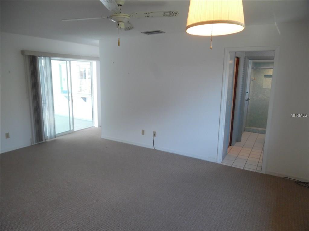 441 BAYNARD DRIVE, VENICE, Florida 34285, 3 Bedrooms Bedrooms, 10 Rooms Rooms,2 BathroomsBathrooms,Residential,For sale,BAYNARD,N5915507