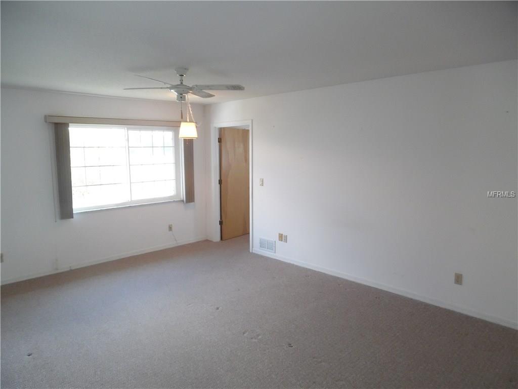 441 BAYNARD DRIVE, VENICE, Florida 34285, 3 Bedrooms Bedrooms, 10 Rooms Rooms,2 BathroomsBathrooms,Residential,For sale,BAYNARD,N5915507