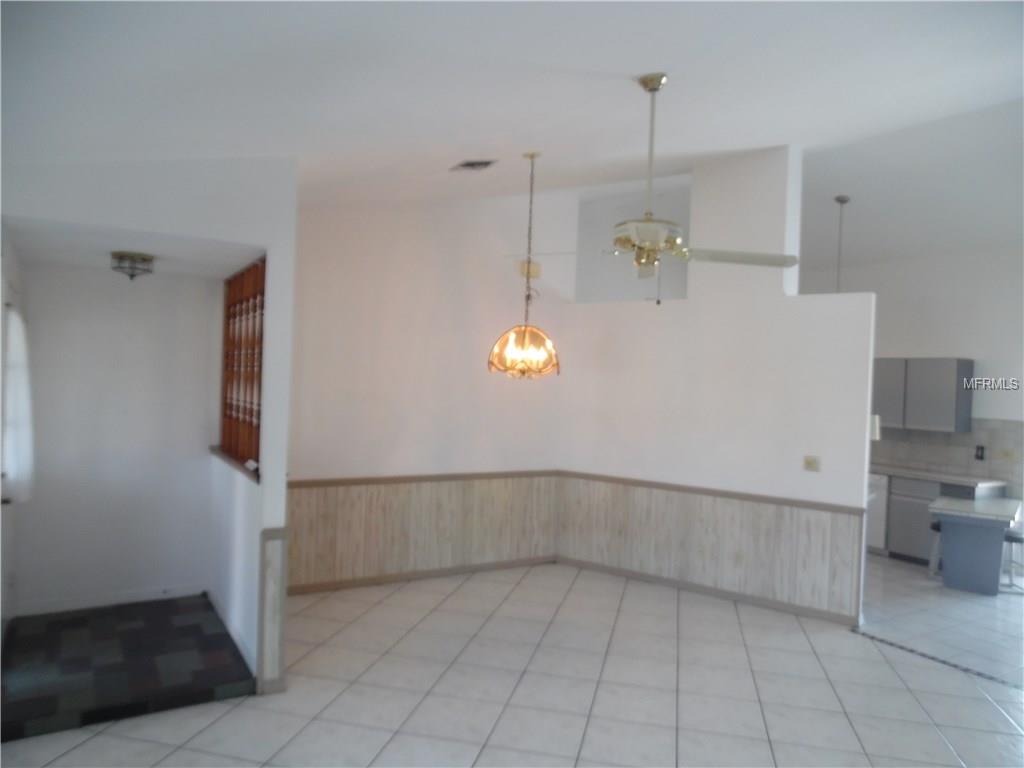 441 BAYNARD DRIVE, VENICE, Florida 34285, 3 Bedrooms Bedrooms, 10 Rooms Rooms,2 BathroomsBathrooms,Residential,For sale,BAYNARD,N5915507