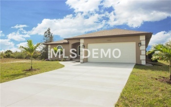 351 TANDIL, PUNTA GORDA, Florida 33983, 3 Bedrooms Bedrooms, 3 Rooms Rooms,2 BathroomsBathrooms,Residential,For sale,TANDIL,A4206064