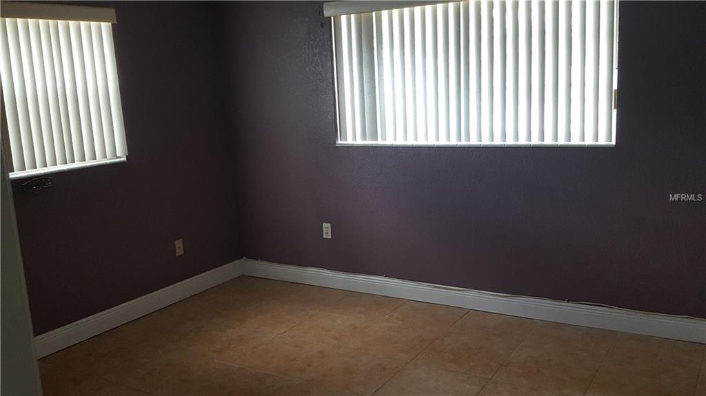 10654 94TH PLACE, SEMINOLE, Florida 33772, 3 Bedrooms Bedrooms, 6 Rooms Rooms,2 BathroomsBathrooms,Residential,For sale,94TH,U7843982