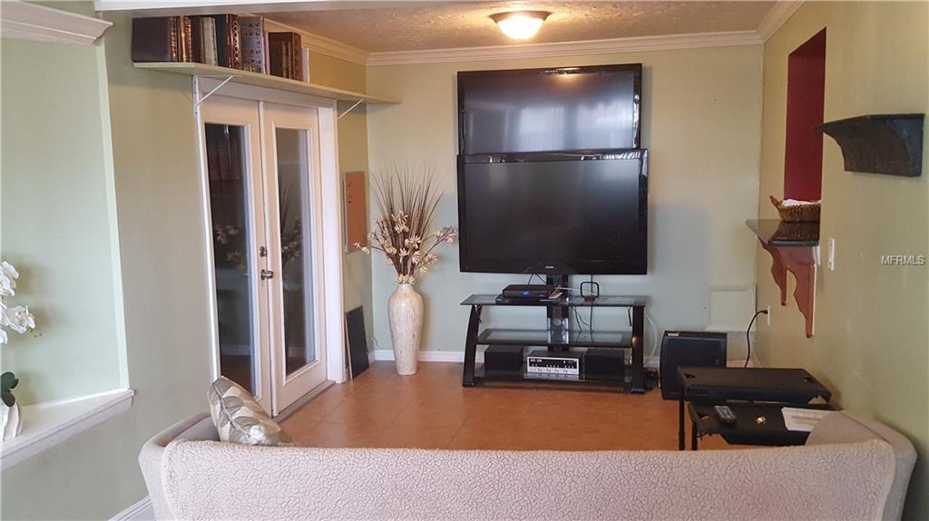 10654 94TH PLACE, SEMINOLE, Florida 33772, 3 Bedrooms Bedrooms, 6 Rooms Rooms,2 BathroomsBathrooms,Residential,For sale,94TH,U7843982