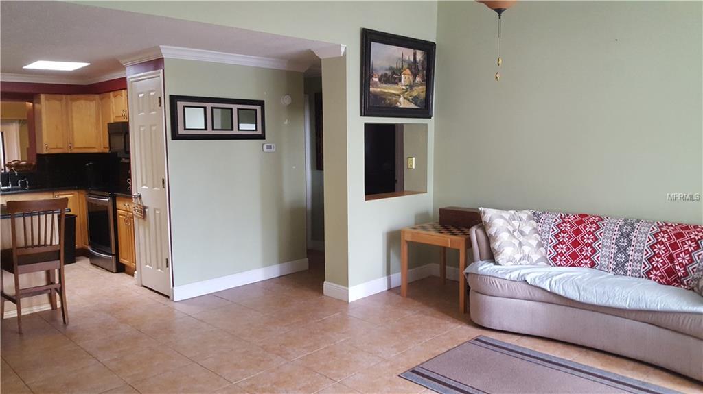 10654 94TH PLACE, SEMINOLE, Florida 33772, 3 Bedrooms Bedrooms, 6 Rooms Rooms,2 BathroomsBathrooms,Residential,For sale,94TH,U7843982