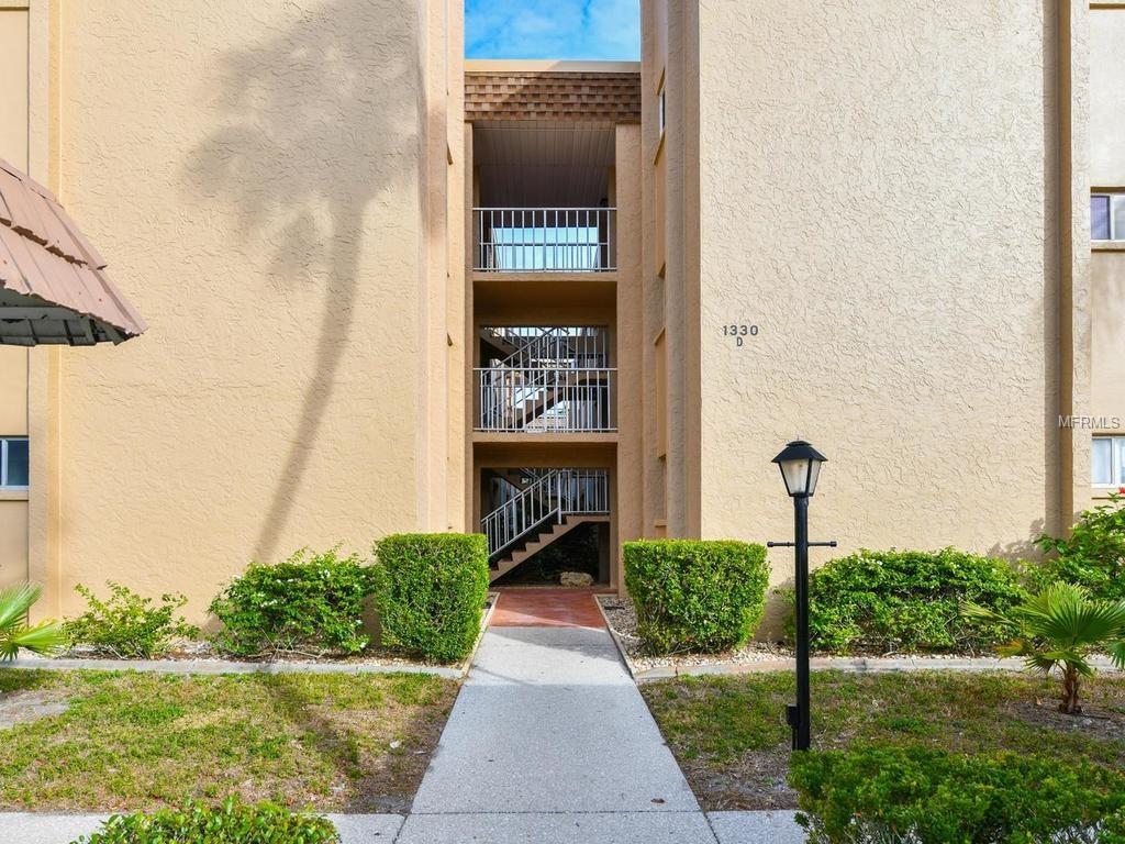 1330 GLEN OAKS DRIVE E, SARASOTA, Florida 34232, 2 Bedrooms Bedrooms, 4 Rooms Rooms,2 BathroomsBathrooms,Residential,For sale,GLEN OAKS,A4208580