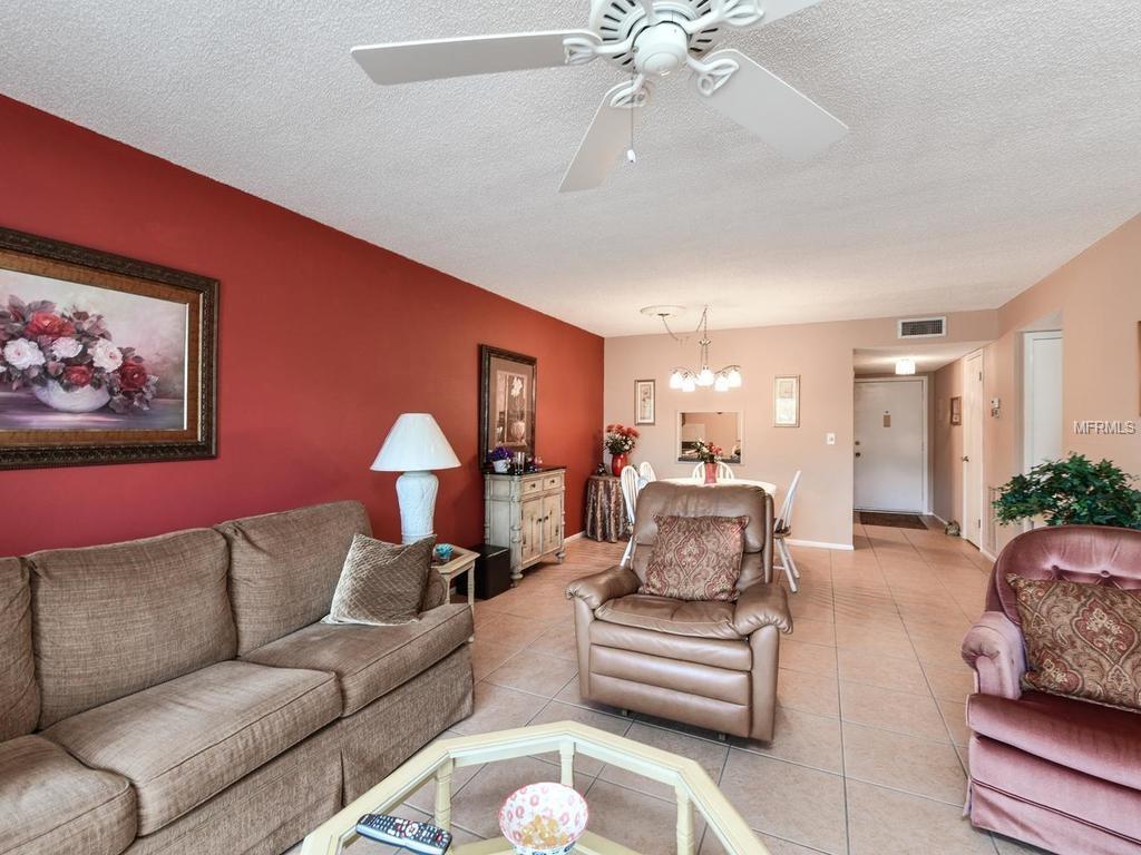 1330 GLEN OAKS DRIVE E, SARASOTA, Florida 34232, 2 Bedrooms Bedrooms, 4 Rooms Rooms,2 BathroomsBathrooms,Residential,For sale,GLEN OAKS,A4208580