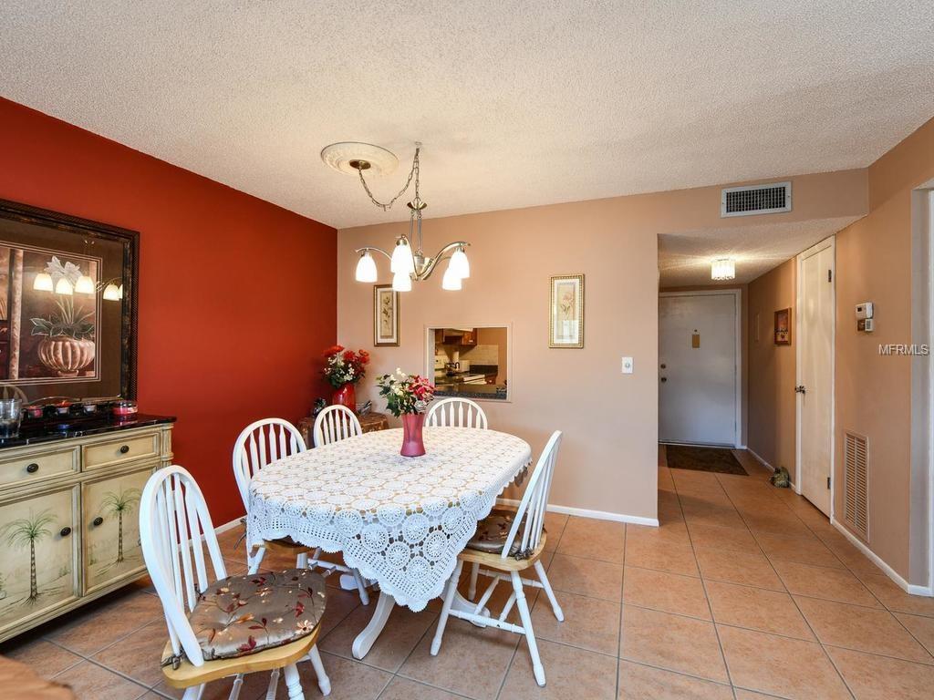 1330 GLEN OAKS DRIVE E, SARASOTA, Florida 34232, 2 Bedrooms Bedrooms, 4 Rooms Rooms,2 BathroomsBathrooms,Residential,For sale,GLEN OAKS,A4208580
