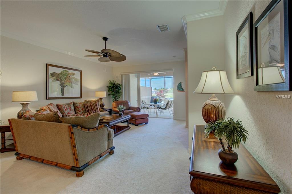 BRADENTON, Florida 34212, 2 Bedrooms Bedrooms, 6 Rooms Rooms,2 BathroomsBathrooms,Residential,For sale,A4209628