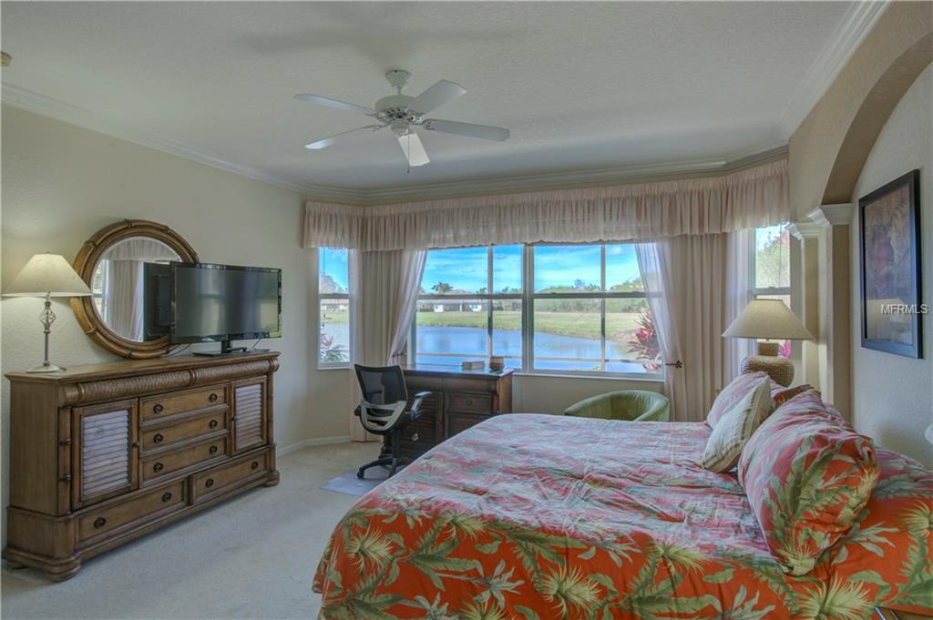 BRADENTON, Florida 34212, 2 Bedrooms Bedrooms, 6 Rooms Rooms,2 BathroomsBathrooms,Residential,For sale,A4209628