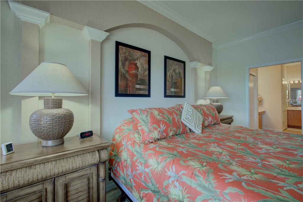 BRADENTON, Florida 34212, 2 Bedrooms Bedrooms, 6 Rooms Rooms,2 BathroomsBathrooms,Residential,For sale,A4209628