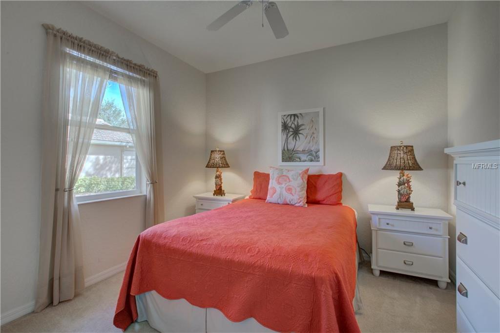 BRADENTON, Florida 34212, 2 Bedrooms Bedrooms, 6 Rooms Rooms,2 BathroomsBathrooms,Residential,For sale,A4209628