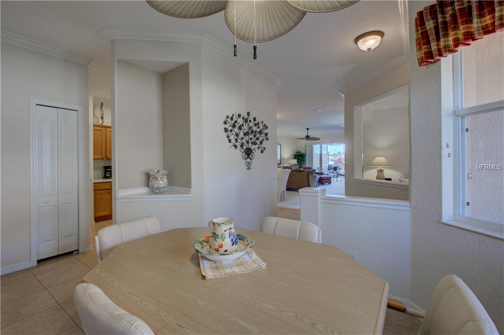 BRADENTON, Florida 34212, 2 Bedrooms Bedrooms, 6 Rooms Rooms,2 BathroomsBathrooms,Residential,For sale,A4209628