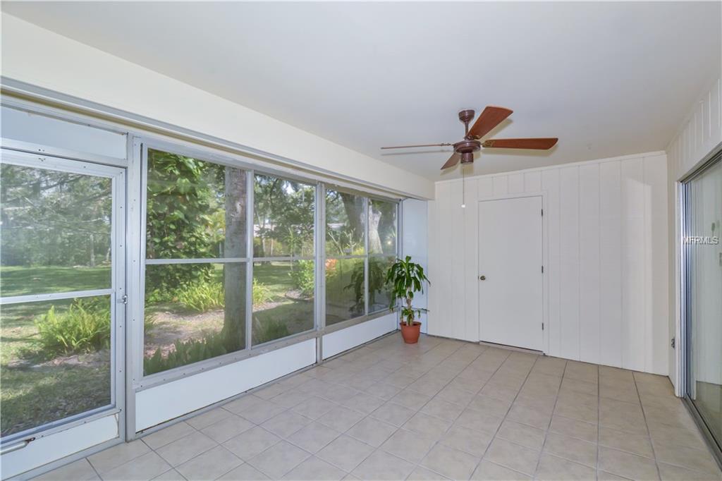 5068 VILLAGE GARDENS DRIVE, SARASOTA, Florida 34234, 2 Bedrooms Bedrooms, 5 Rooms Rooms,2 BathroomsBathrooms,Residential,For sale,VILLAGE GARDENS,A4210033