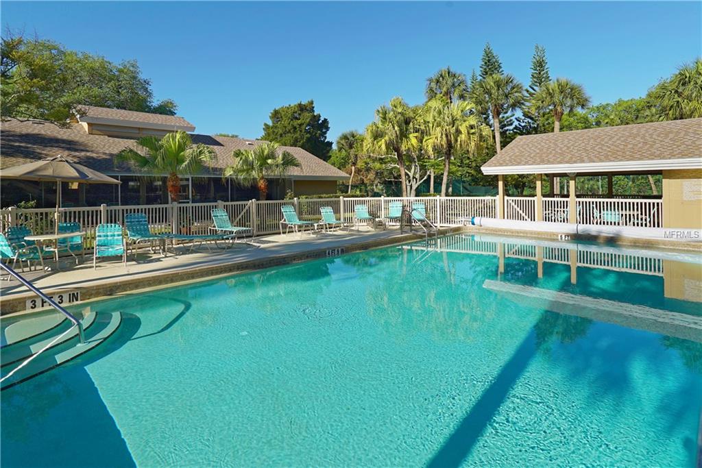 5068 VILLAGE GARDENS DRIVE, SARASOTA, Florida 34234, 2 Bedrooms Bedrooms, 5 Rooms Rooms,2 BathroomsBathrooms,Residential,For sale,VILLAGE GARDENS,A4210033