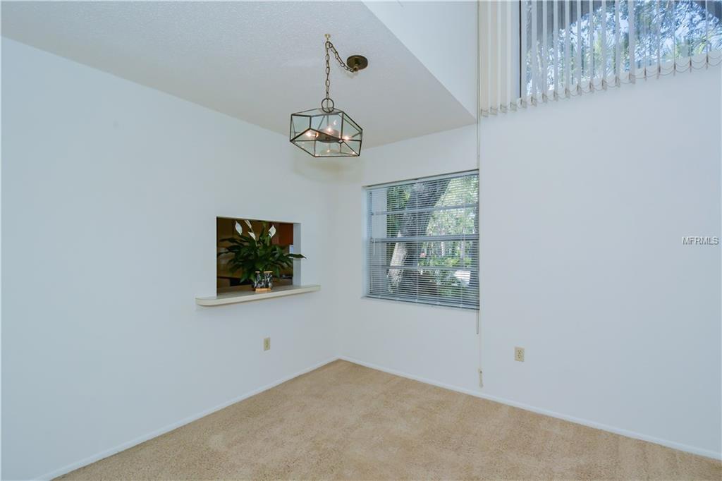 5068 VILLAGE GARDENS DRIVE, SARASOTA, Florida 34234, 2 Bedrooms Bedrooms, 5 Rooms Rooms,2 BathroomsBathrooms,Residential,For sale,VILLAGE GARDENS,A4210033