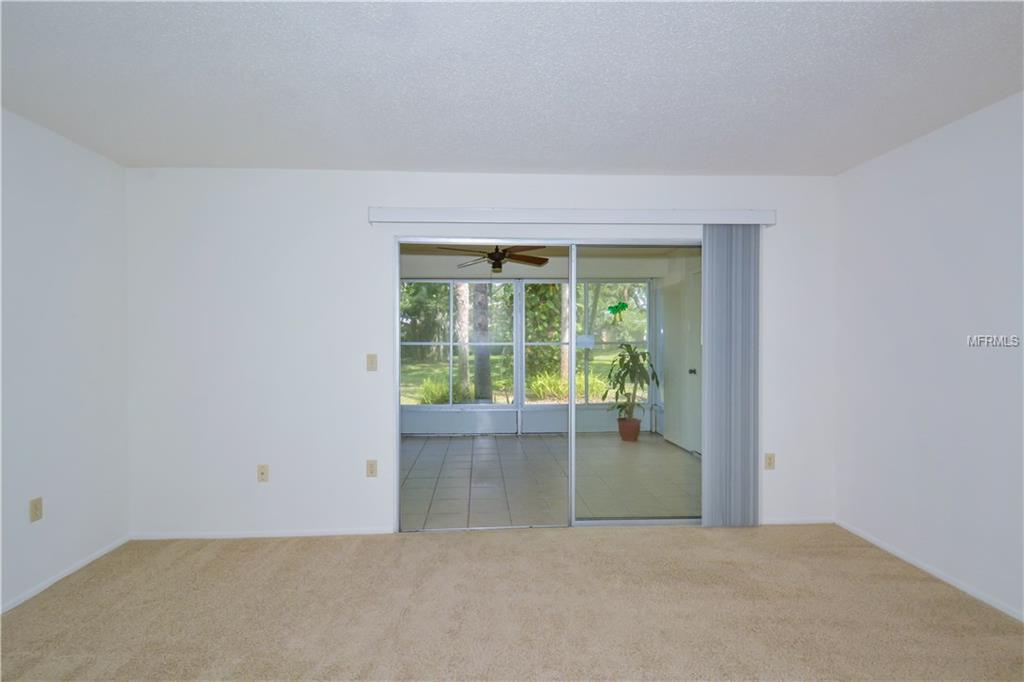 5068 VILLAGE GARDENS DRIVE, SARASOTA, Florida 34234, 2 Bedrooms Bedrooms, 5 Rooms Rooms,2 BathroomsBathrooms,Residential,For sale,VILLAGE GARDENS,A4210033