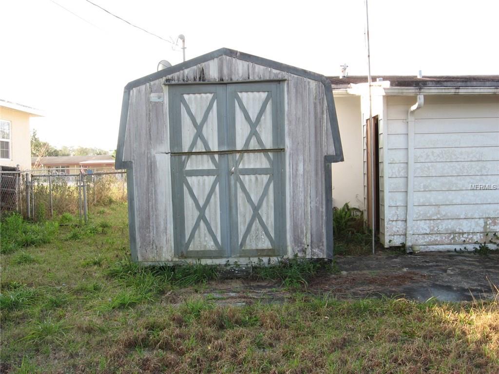 672 E NORMANDY BOULEVARD, DELTONA, Florida 32725, 3 Bedrooms Bedrooms, 5 Rooms Rooms,2 BathroomsBathrooms,Residential,For sale,NORMANDY,V4722946