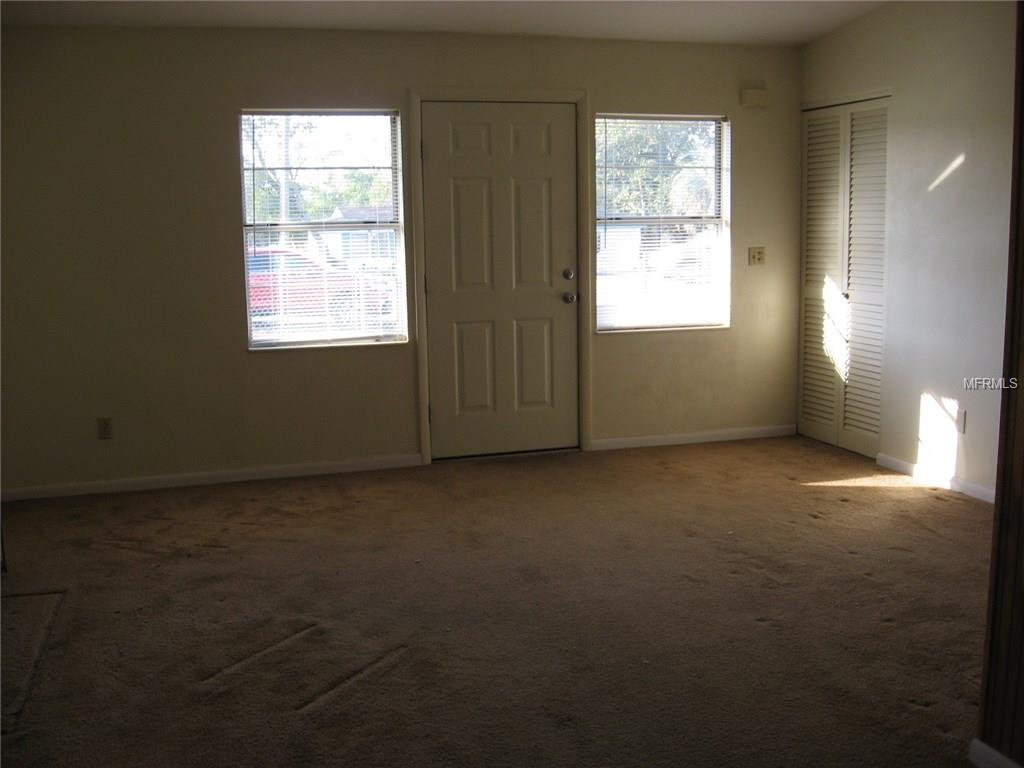 672 E NORMANDY BOULEVARD, DELTONA, Florida 32725, 3 Bedrooms Bedrooms, 5 Rooms Rooms,2 BathroomsBathrooms,Residential,For sale,NORMANDY,V4722946