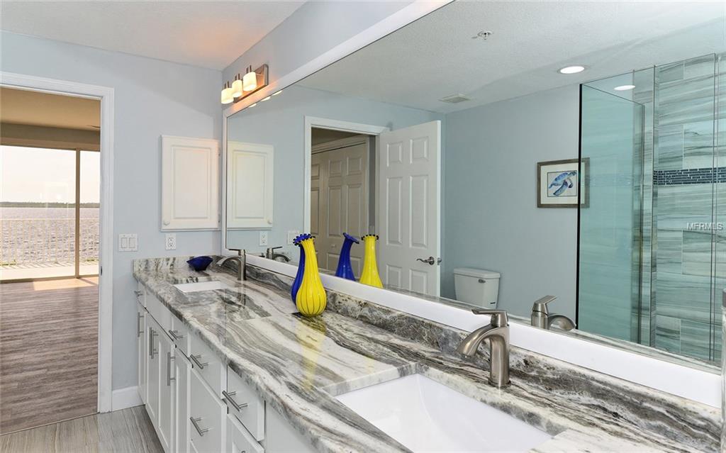 4410 WARREN AVENUE, PORT CHARLOTTE, Florida 33953, 4 Bedrooms Bedrooms, 6 Rooms Rooms,2 BathroomsBathrooms,Residential,For sale,WARREN,N5914344