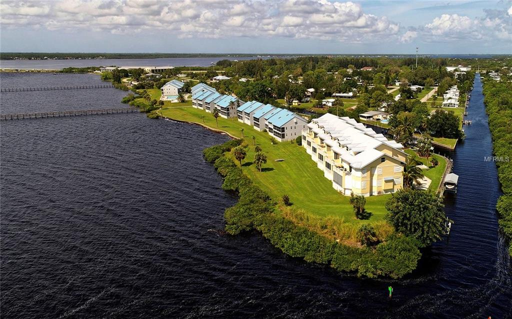 4410 WARREN AVENUE, PORT CHARLOTTE, Florida 33953, 4 Bedrooms Bedrooms, 6 Rooms Rooms,2 BathroomsBathrooms,Residential,For sale,WARREN,N5914344